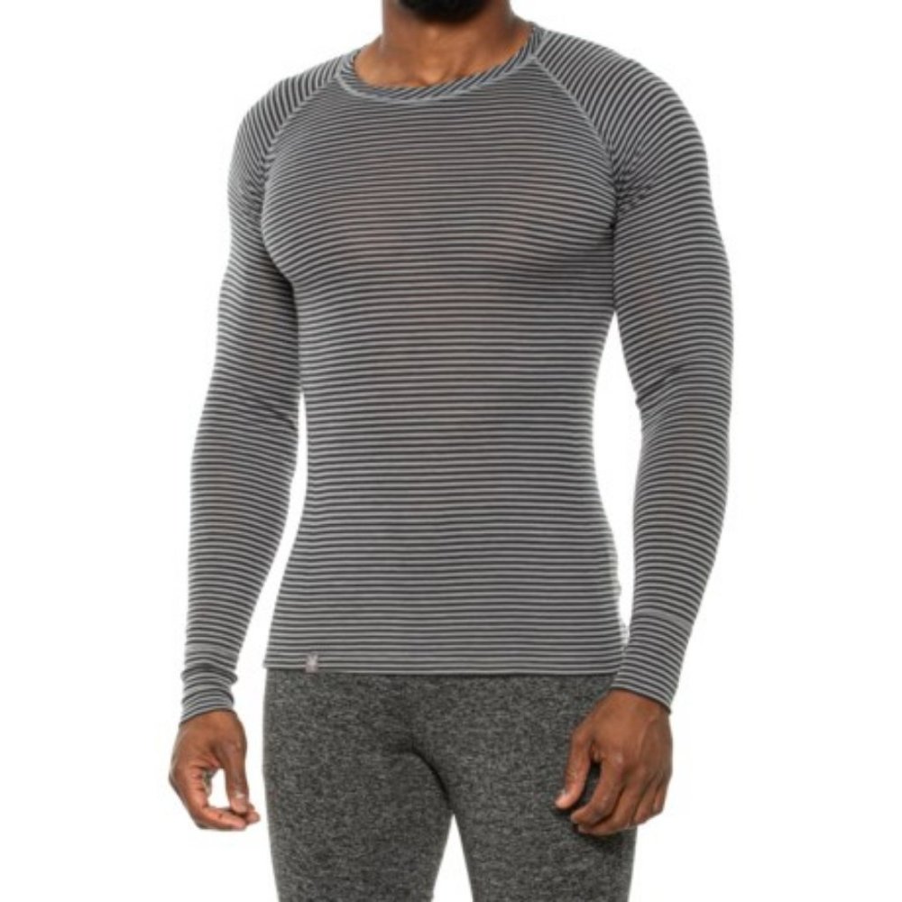 Ibex  Merino Wool long sleeve Top Baselayer 382J
